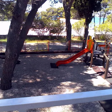 Mobile Anna Kompleks wypoczynkowy Vodice